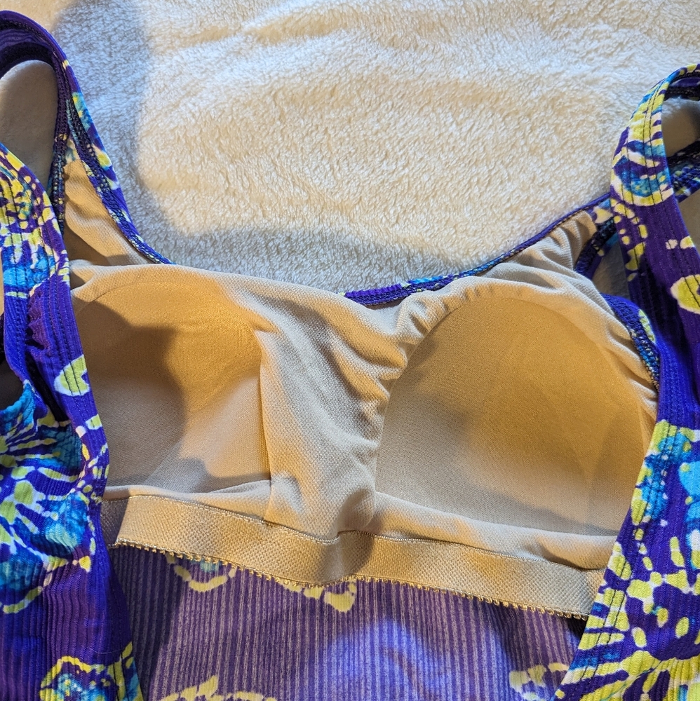 Bathing Suit - Picture 5 of 5